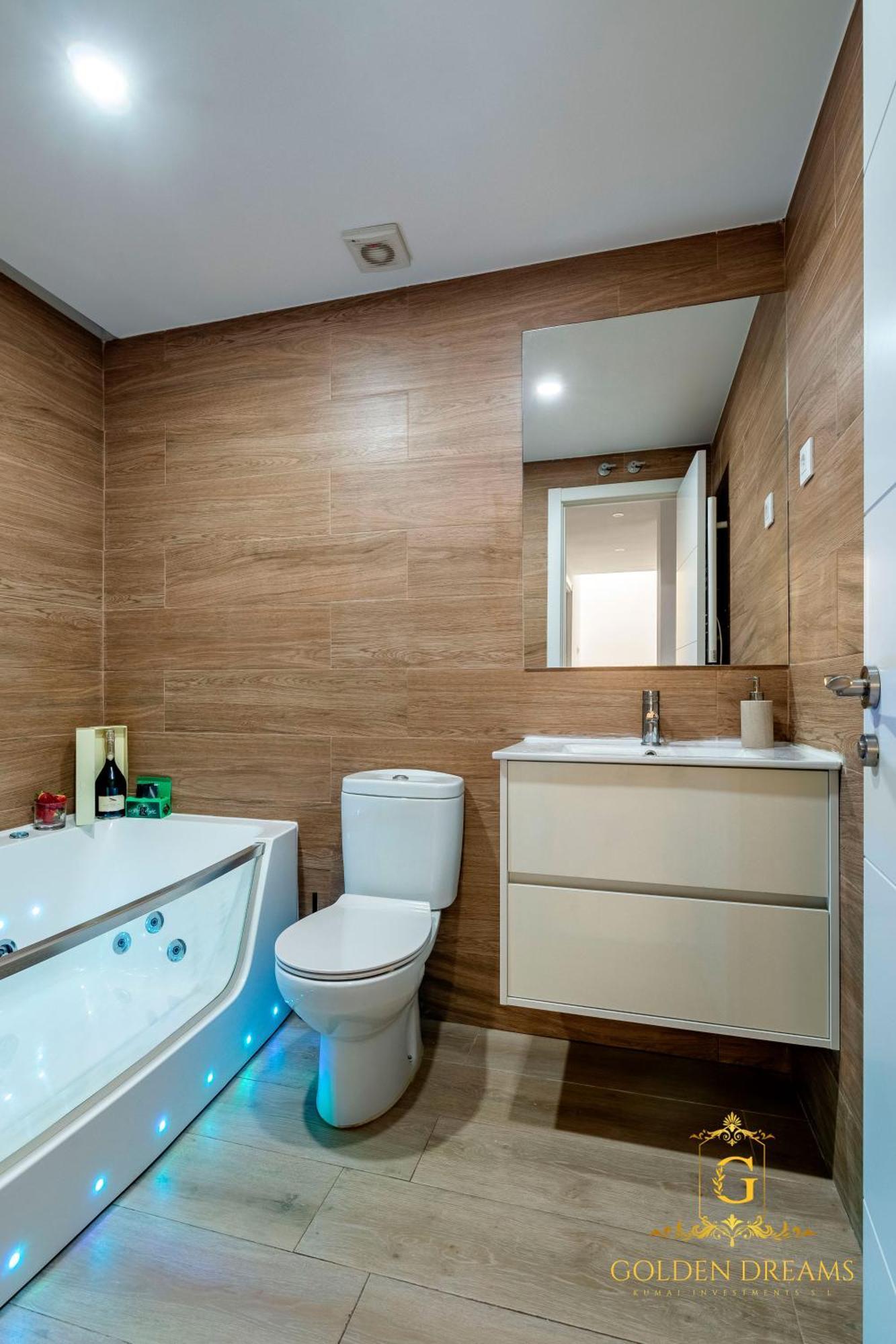 Luxe Apartment Madrid 7 Paradas De Metro De Sol ภายนอก รูปภาพ